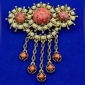 Vintage Hollycraft Coral Gold Tone Brooch